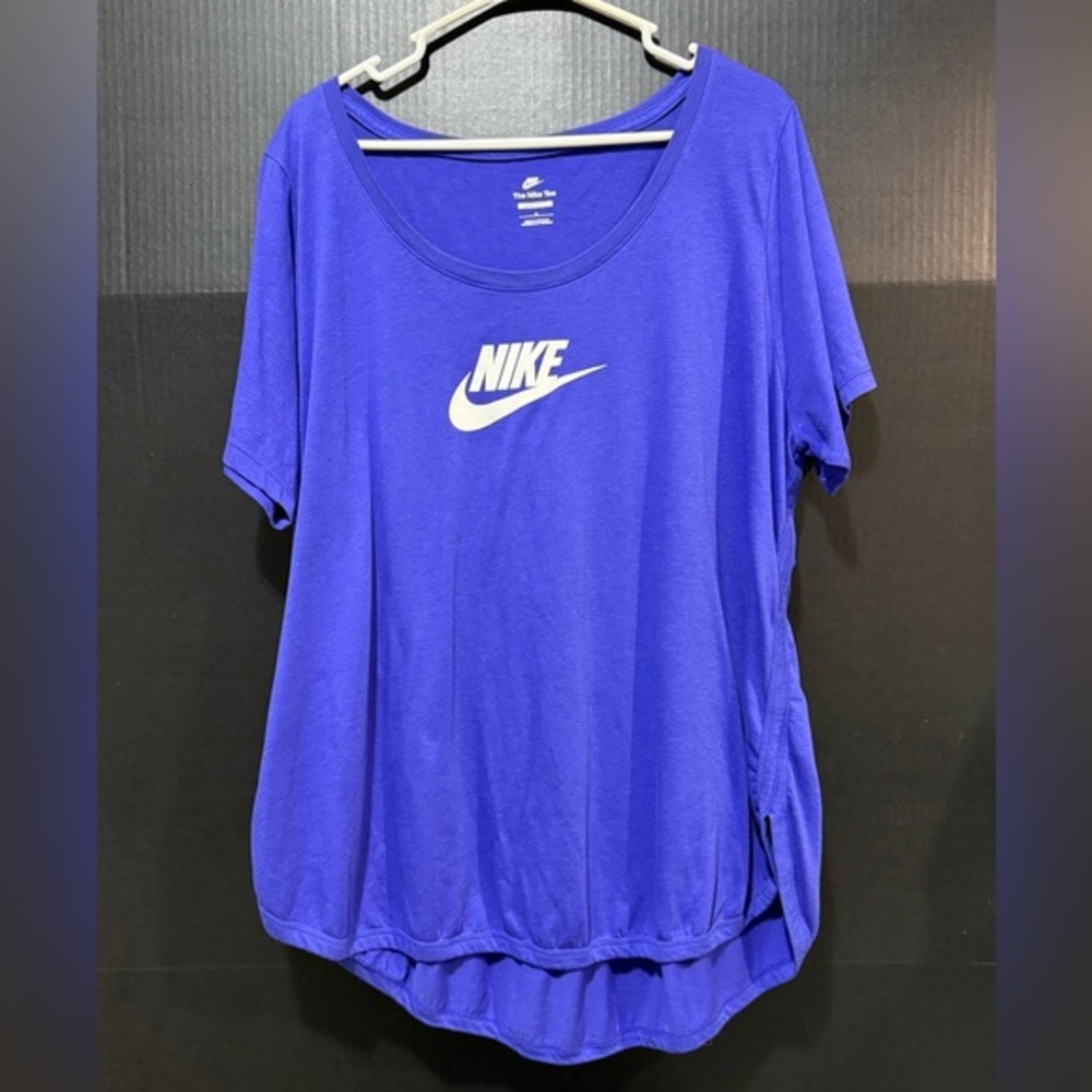🎋Nike Royal Blue Short Sleeve Crew Neck T-Shirt